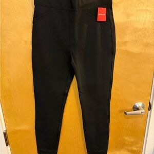 New With Tags SPANX Women’s Black Leggings Work Pants Size Medium